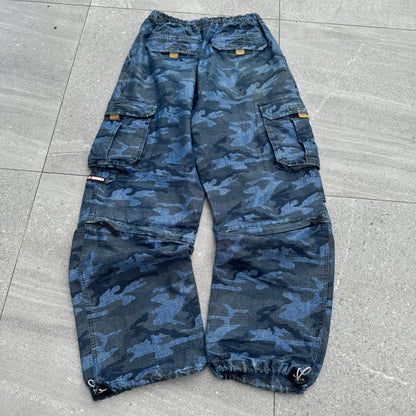 absolute grails. airwalk ZIP OFF CAMOS - 34 x 32”