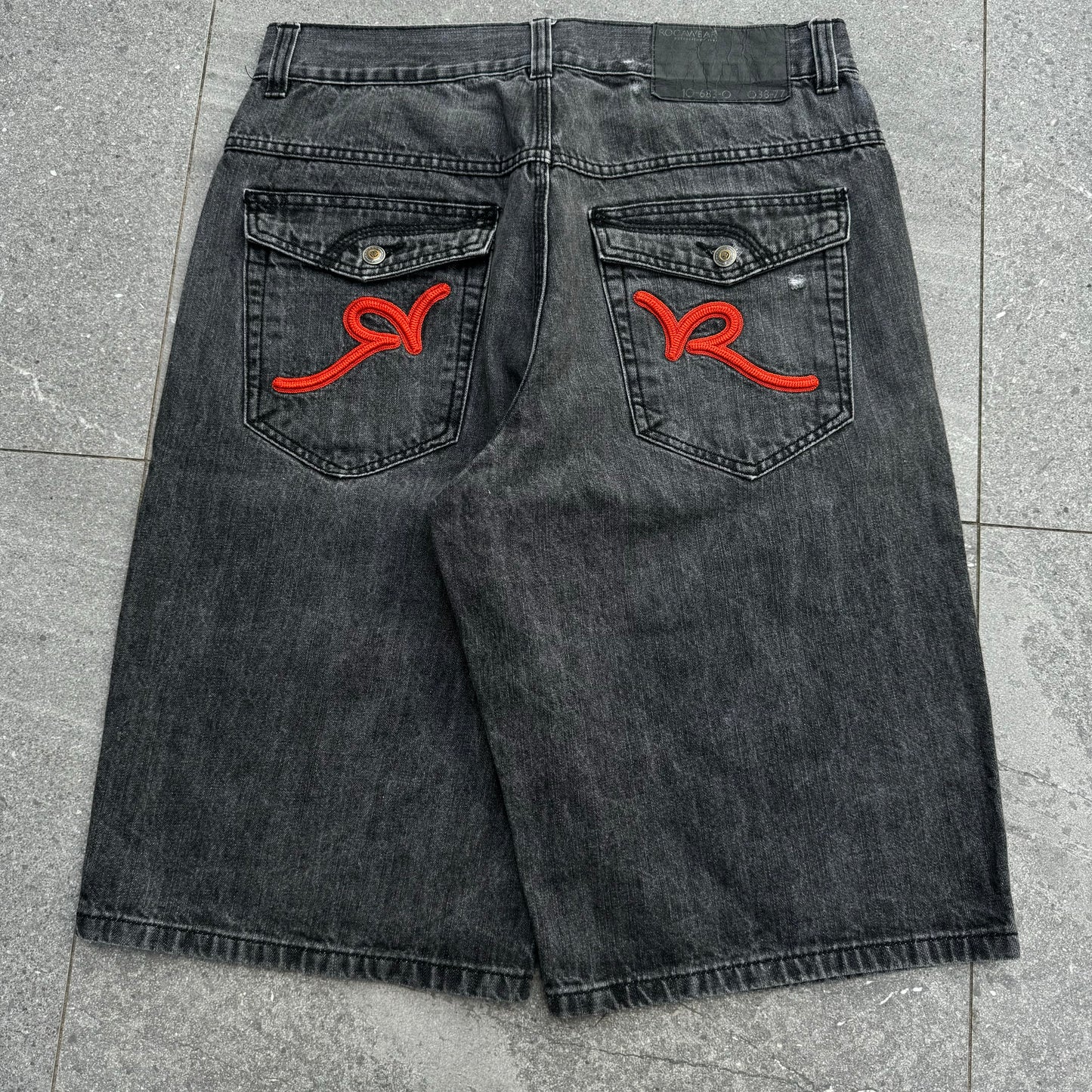 rocawear jorts - 36”