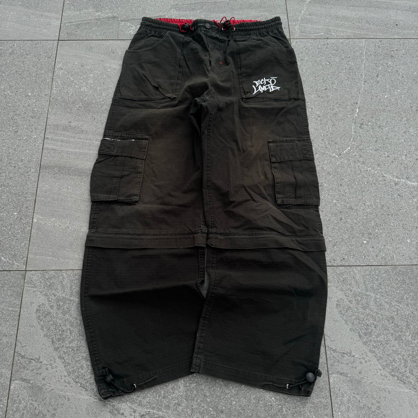 gangsta ecko zip offs - 33x26”