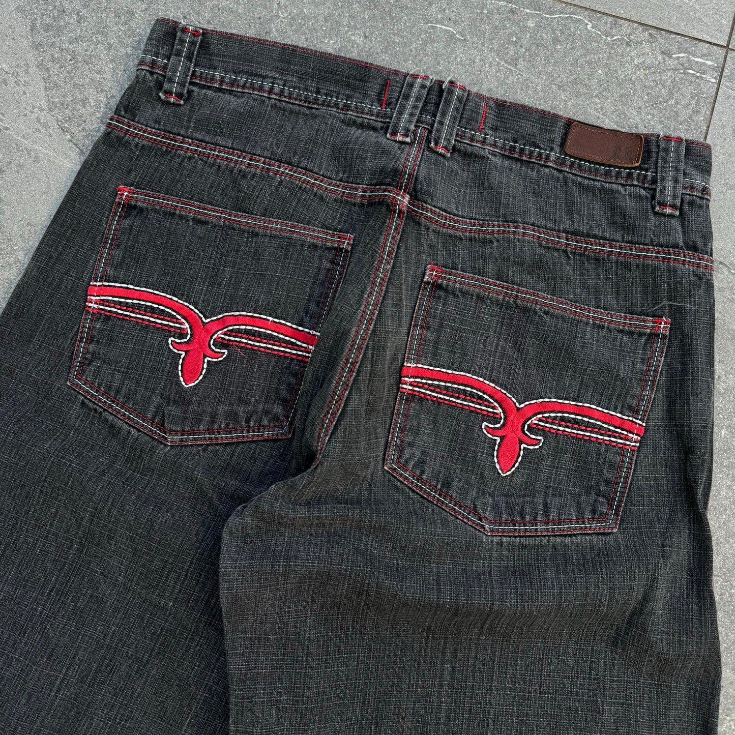roman royalty jorts - 34x13”