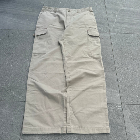 phat tommy cargos - 36x32”