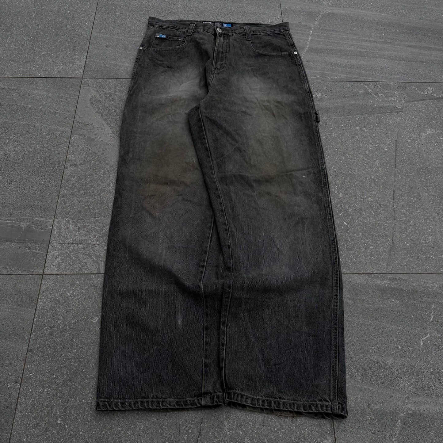 RAREEEEEE blue tab carpenters - 36x33”