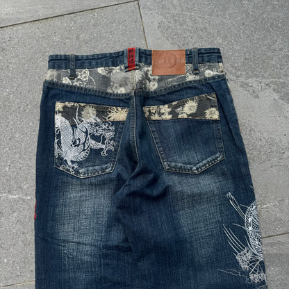 absolutely beautiful karakuri 32x28”