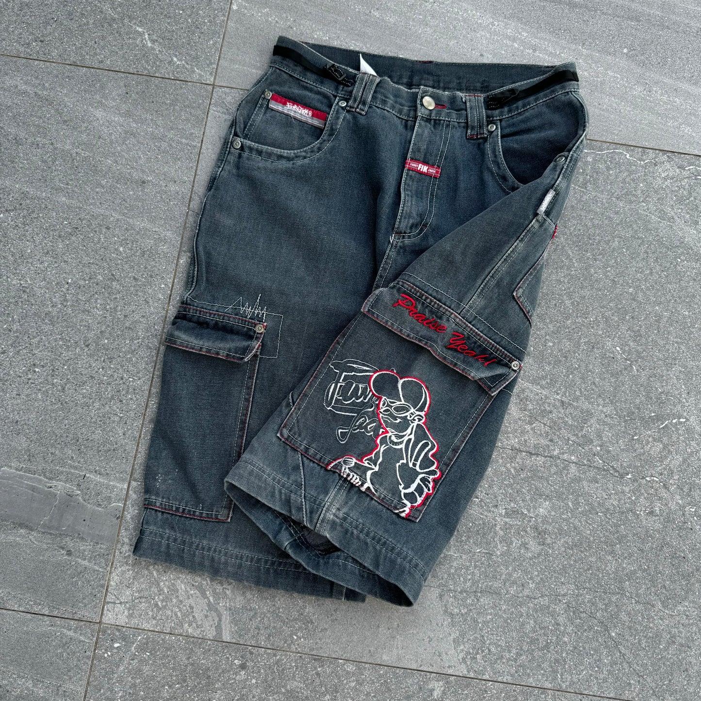 bboy jorts - 29”