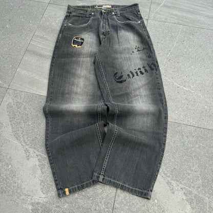southpole side crown grails - 33x32”