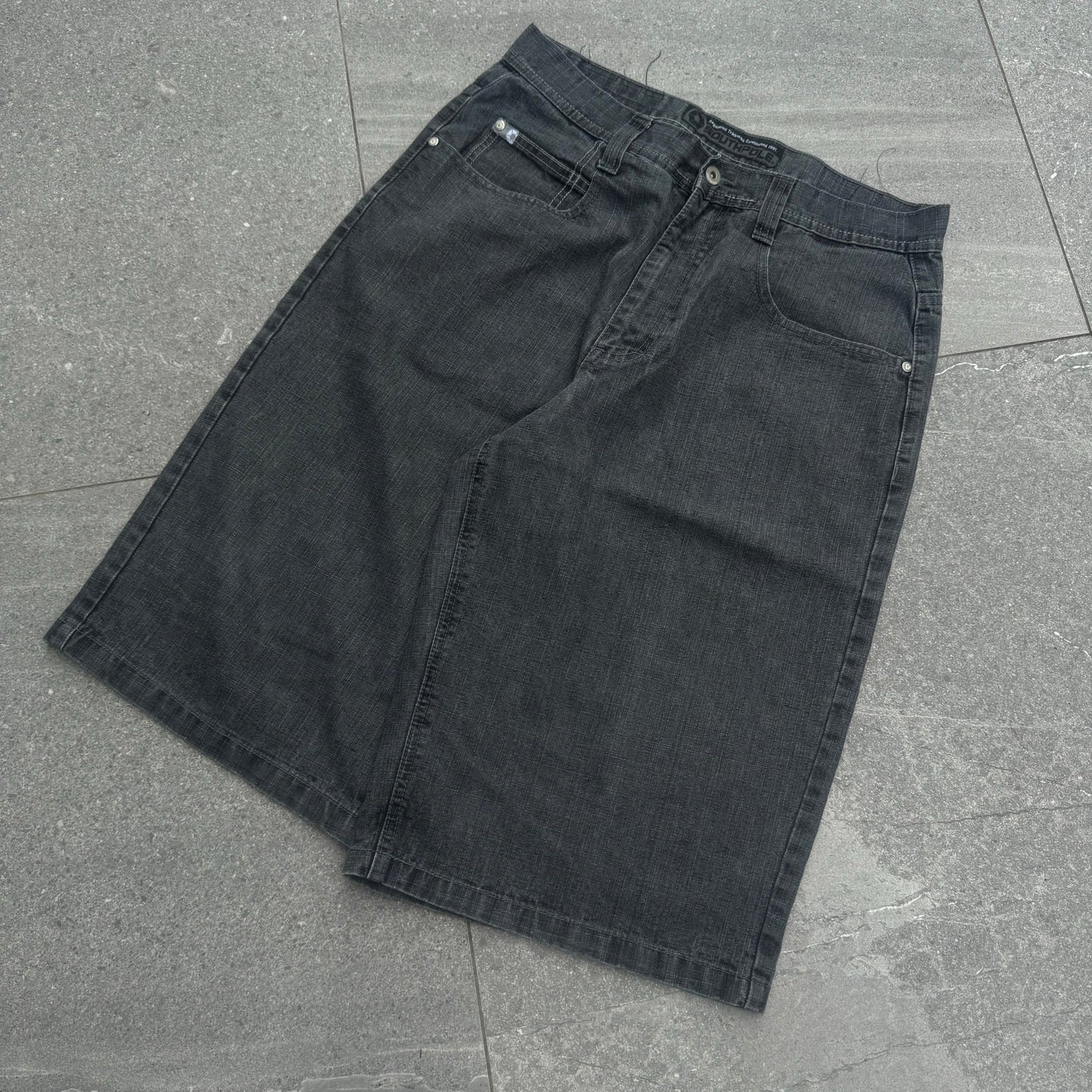 faaaaat southpoles (10/10 fit) - 34x15”