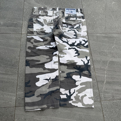 grail truey camos - 38x26 (38” outseam)