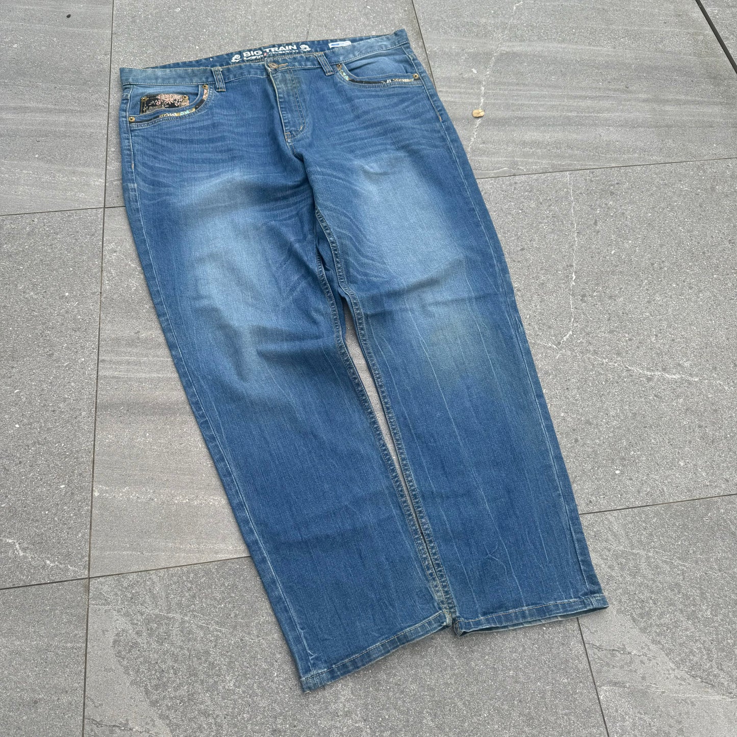japanese big train stackeeeed jeans - 42x32”