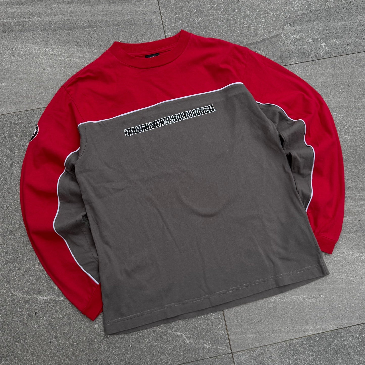 quiksilver panelled longsleeve - S