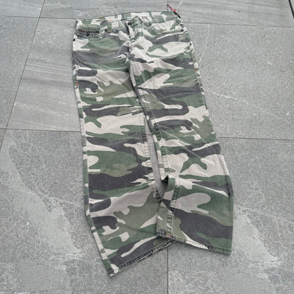 grail truey camo bootcuts - 36x33”