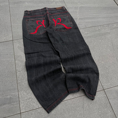 ashy black RRs - 32x30”