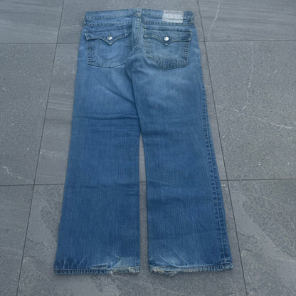 goated everyday trueys - 36x31”