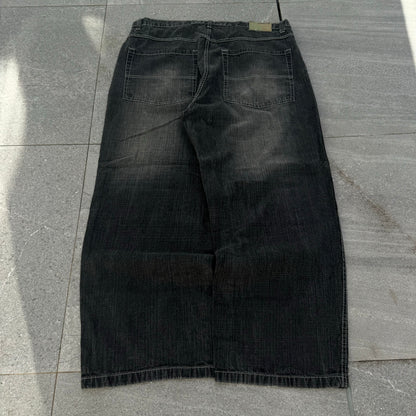 dodeca southpoles - 42x32”