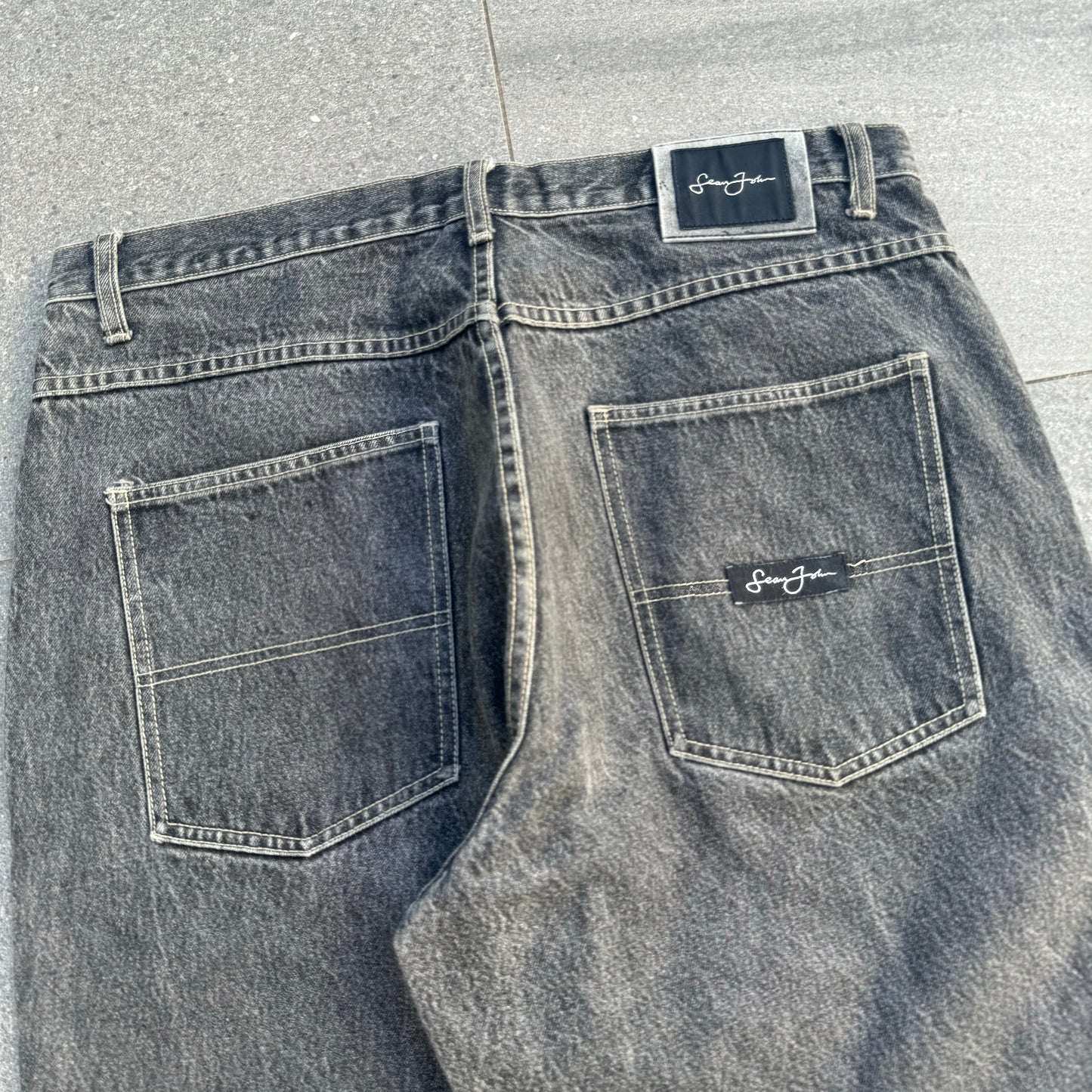 sean john jeans - 36x27”