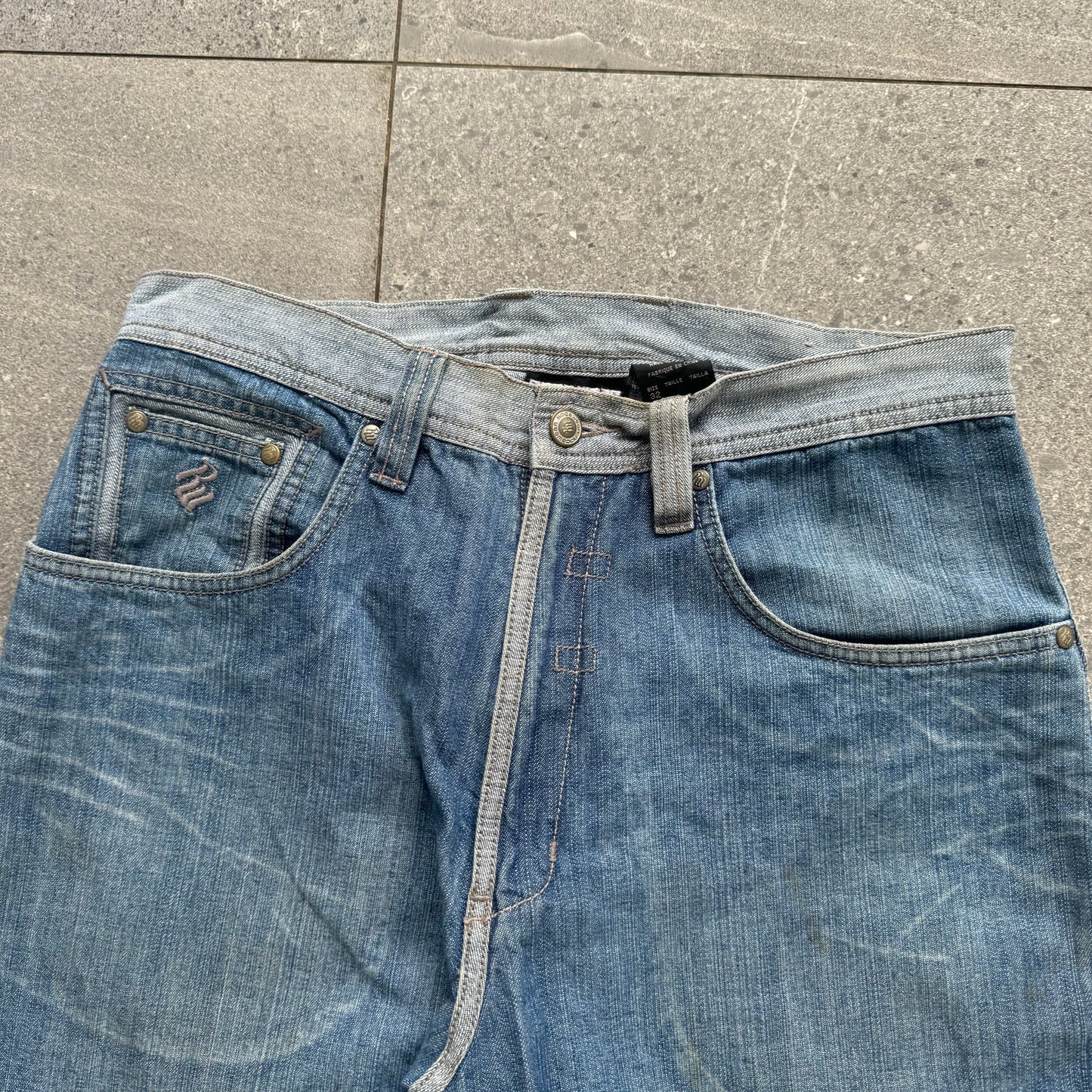 rocawear baggies - 31x29”