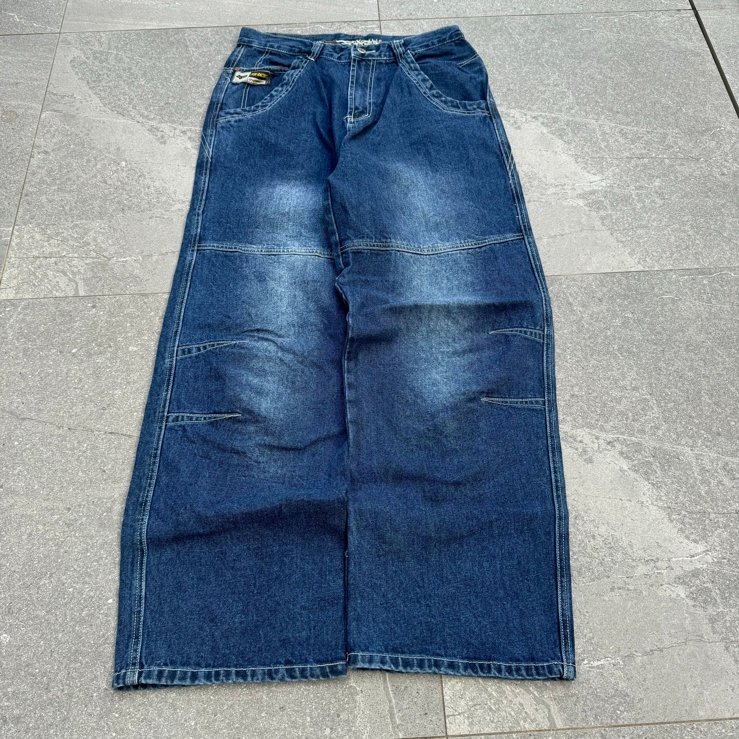 fox jeans - 33x31”