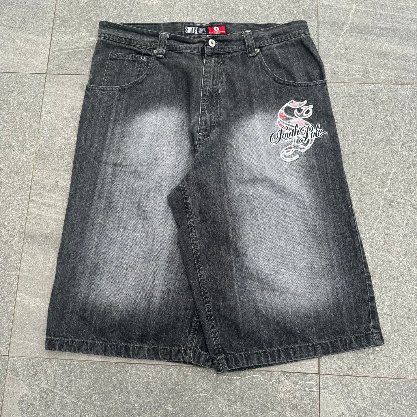 GRAIL southpole plaid jorts - 36x16”