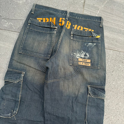 crazy ass fade + details - 32x27”
