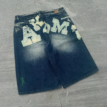top3 pair of akademiks. ever. 36x13.5”