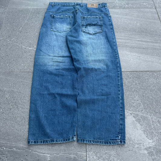 harddd joker brand jeans - 38x32”