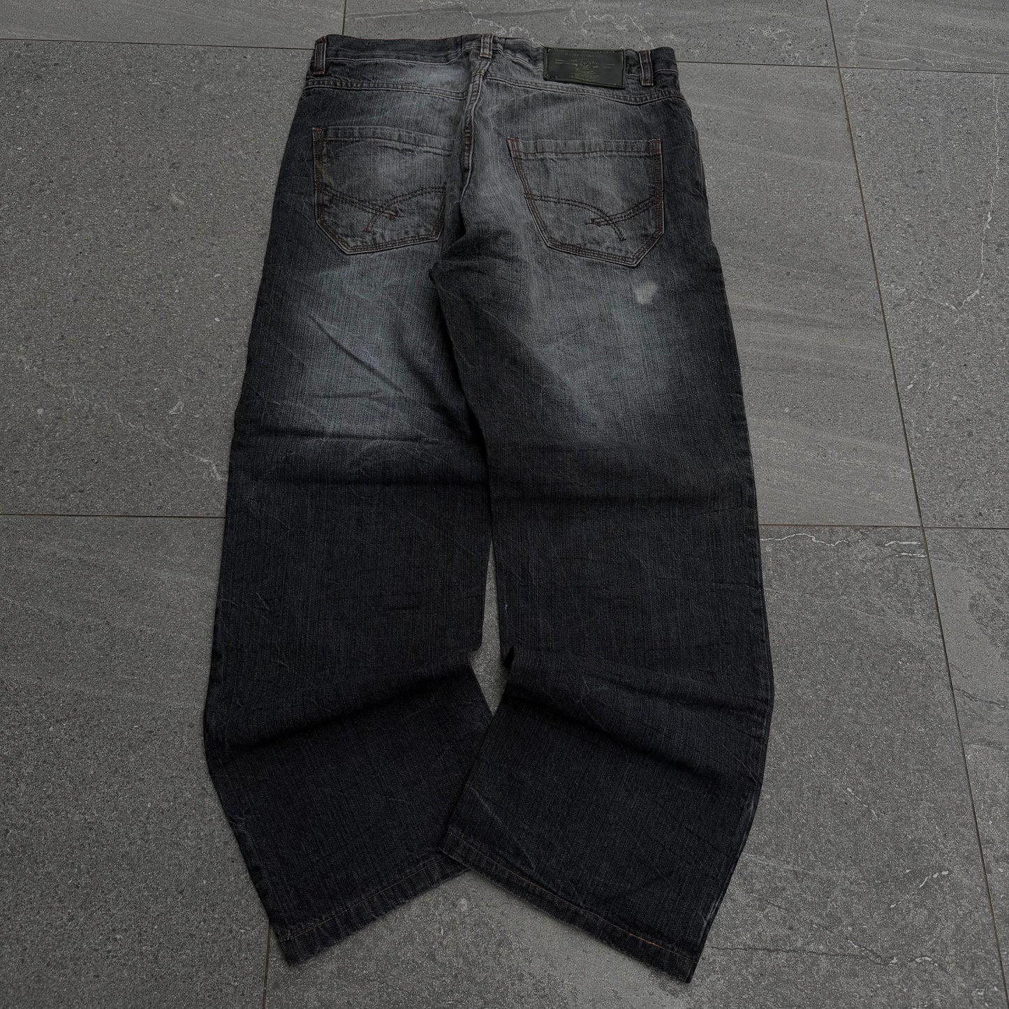 phatfarm bootcuts holy fucking goated - 34x29”