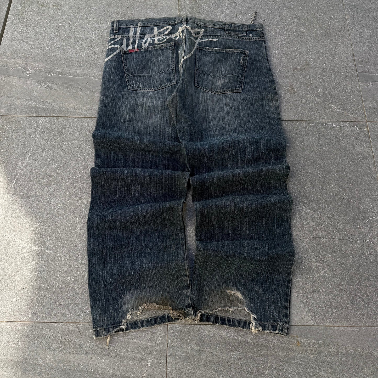 peak billabong faders - 42x33”