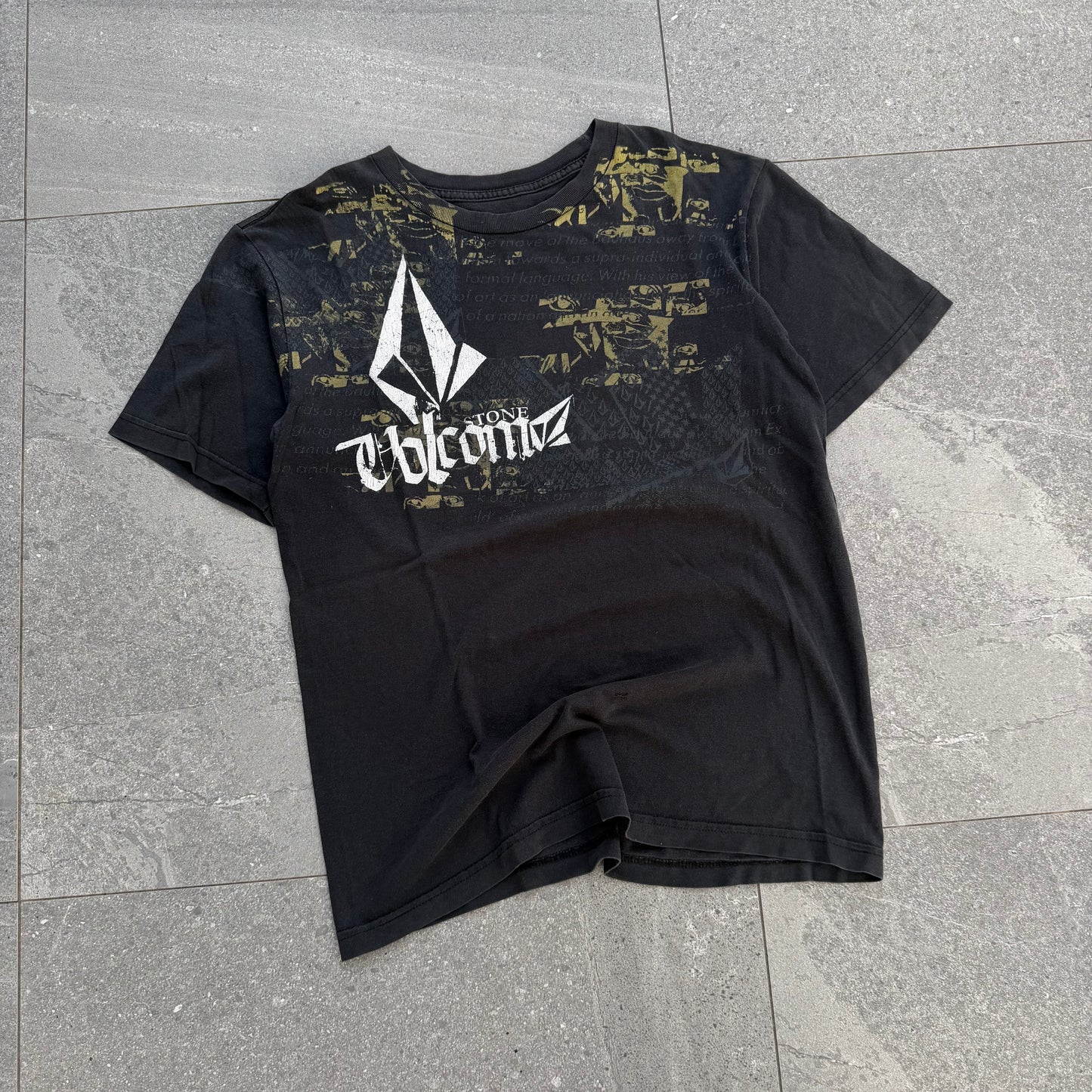 OG volcom 🐐 - M