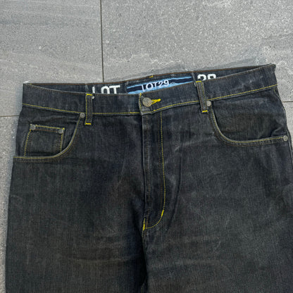 lot29 daffy duck jeans - 34x34”