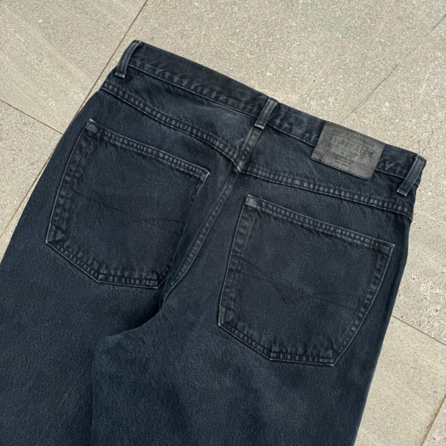 anchor blue ‘wide leg’ jeans - 34x33”