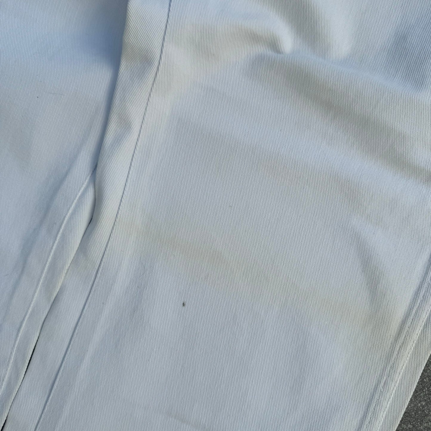 white tommy jeans - 36x29”