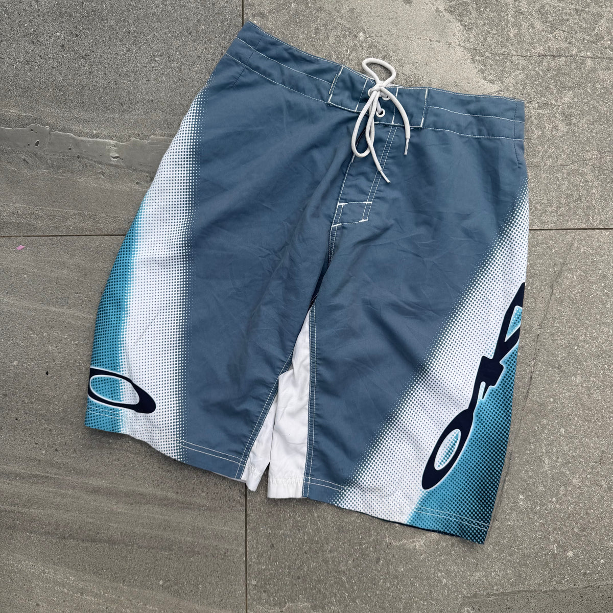 gggGOATED oakley boardies (long fit) - 32”