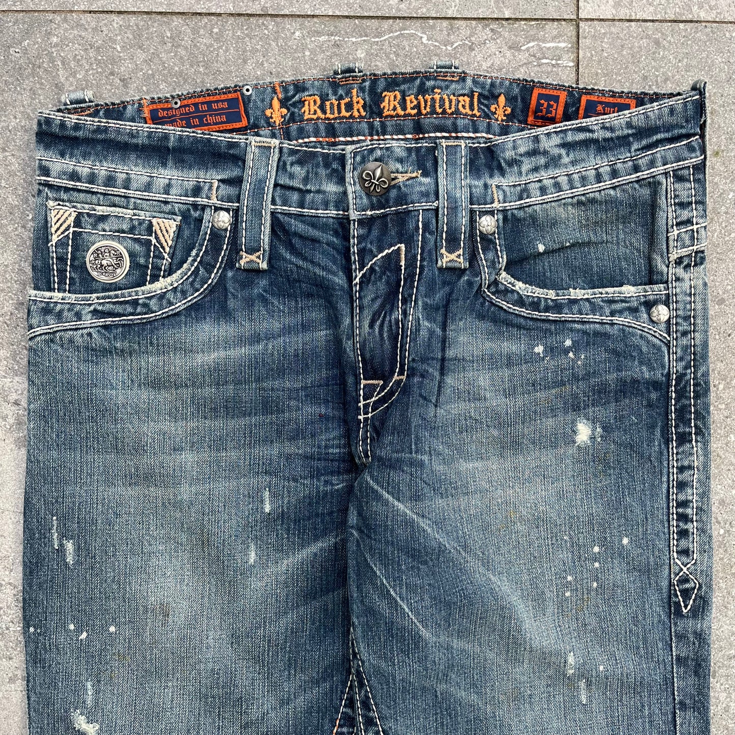 beautiful 10/10 orgasm spec rock revivals - 34x33”