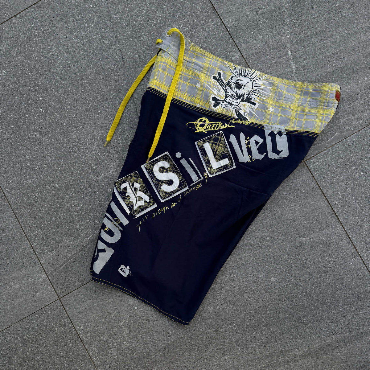 quikky patchwork boardies - 32”