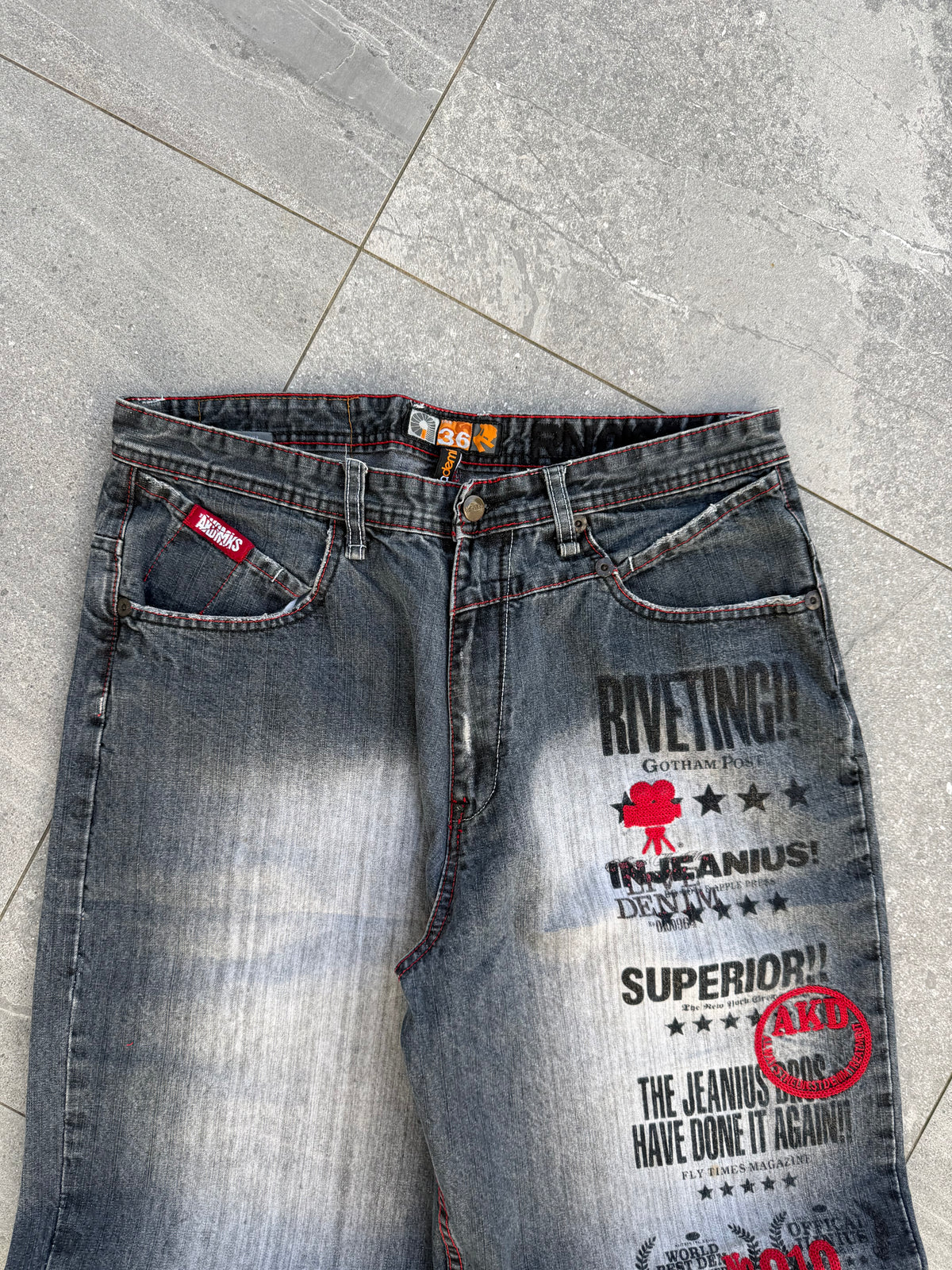 akademiks front hit jeans - 34x33”