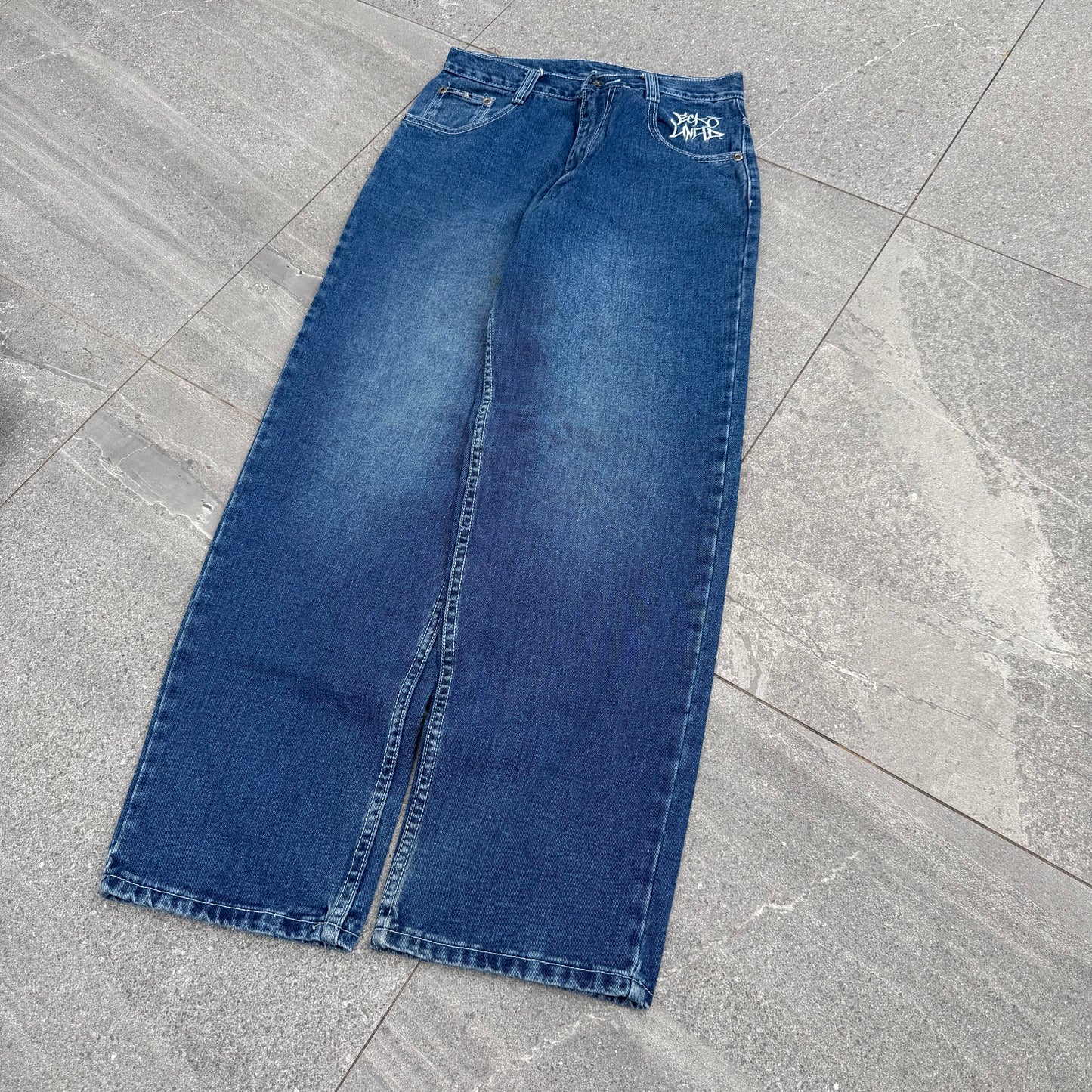 the grail of all grails - 28x29”