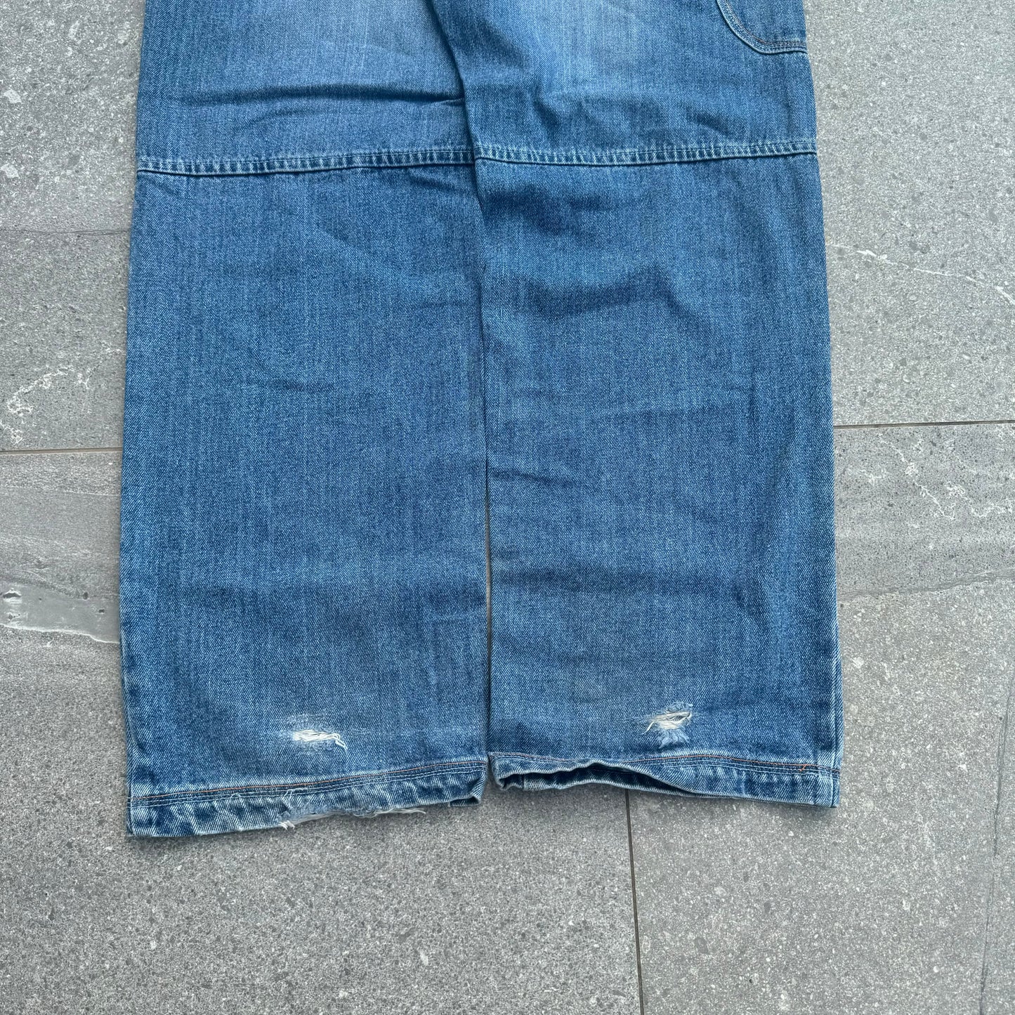 harddddd akademiks - 35x33”