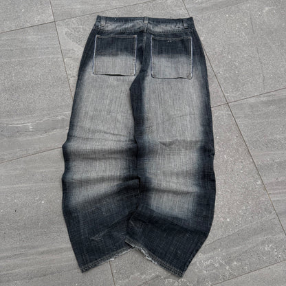 10/10 koman fades - 34x33”