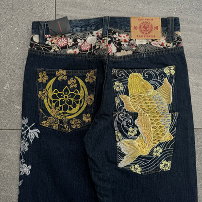 deadstock gold koi’s - 30x33”