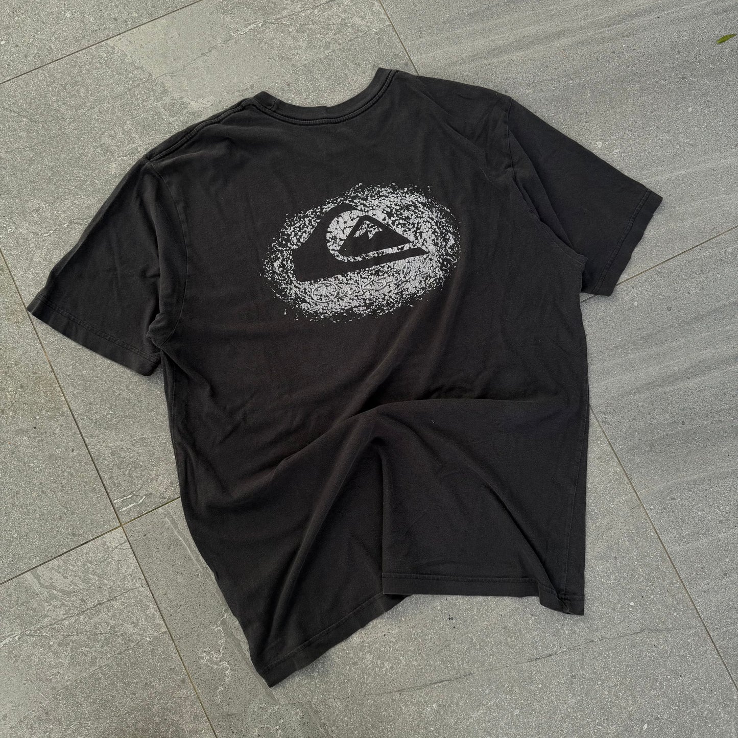 quiksilver flake back hit - L