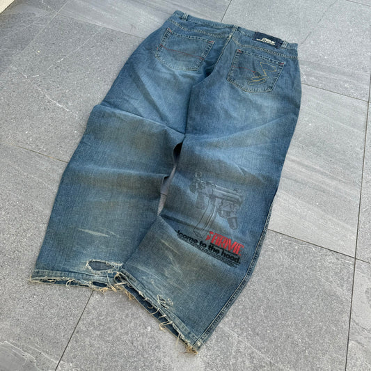 welcome2thehood UZIIIII / DESERT EAGLE JEAAAANS - 40x34”