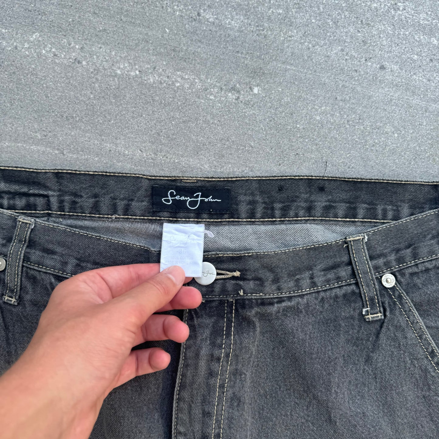 insane panelled sean john jorts - 36x13”