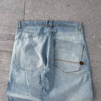 PHAT billabong light wash denims - 34x32”