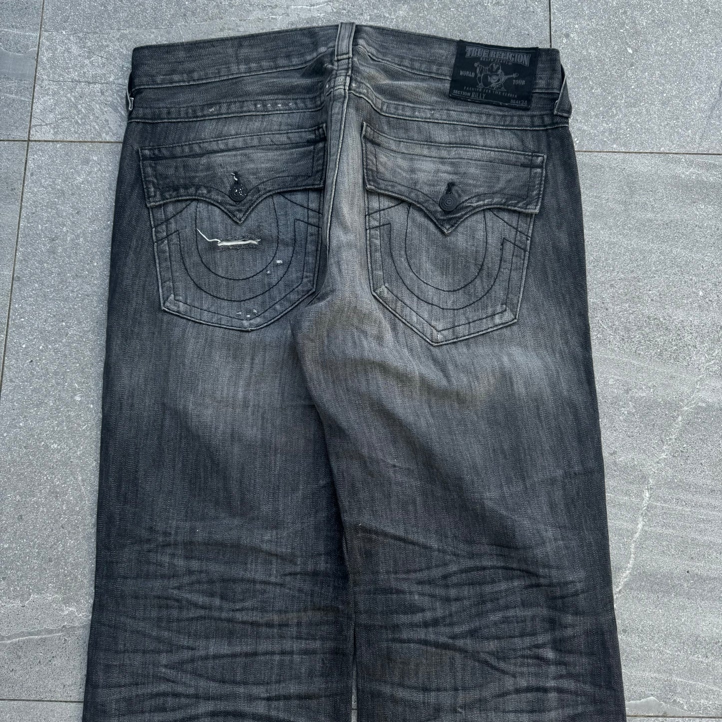 the fattest most beautiful pair of black trueys - 40x34” - (12” leg opening)