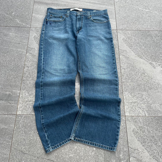 best levi cut ever 😫😫 levi 527 low bootcuts- 34x30”