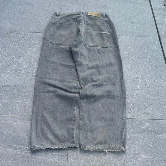 MECCA jeans yay 34x29”