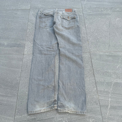 element bootcuts / straightlegs- 33x32”