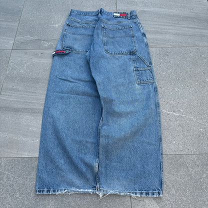 super super clean tommy jeans - 34x30”