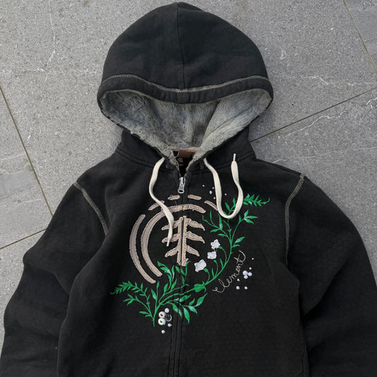 the cutest element zip - womens M