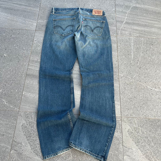 absolute gem pair. levi 527 bootcuts - 32x33”
