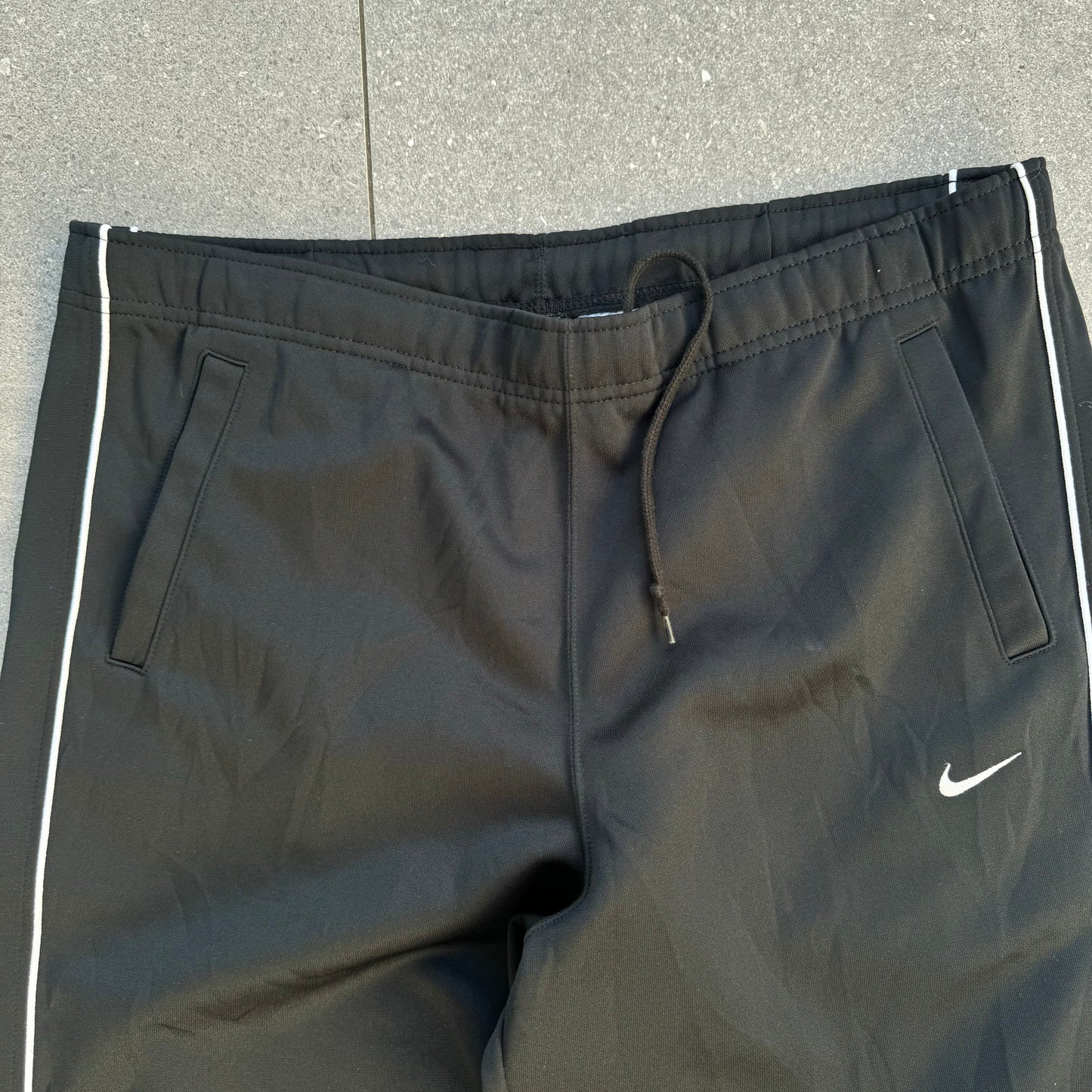japanese nike trackies - XL